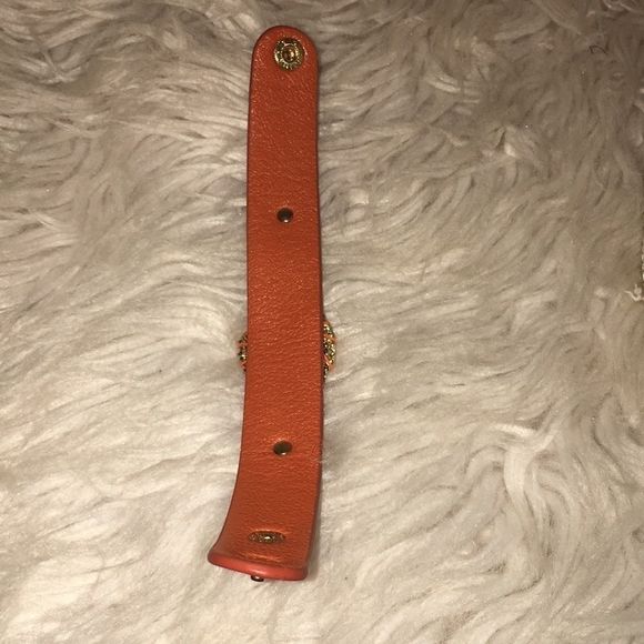 NWOT YIK FUNG ORANGE LEATHER RHINESTONE BRACELET - Picture 5 of 6